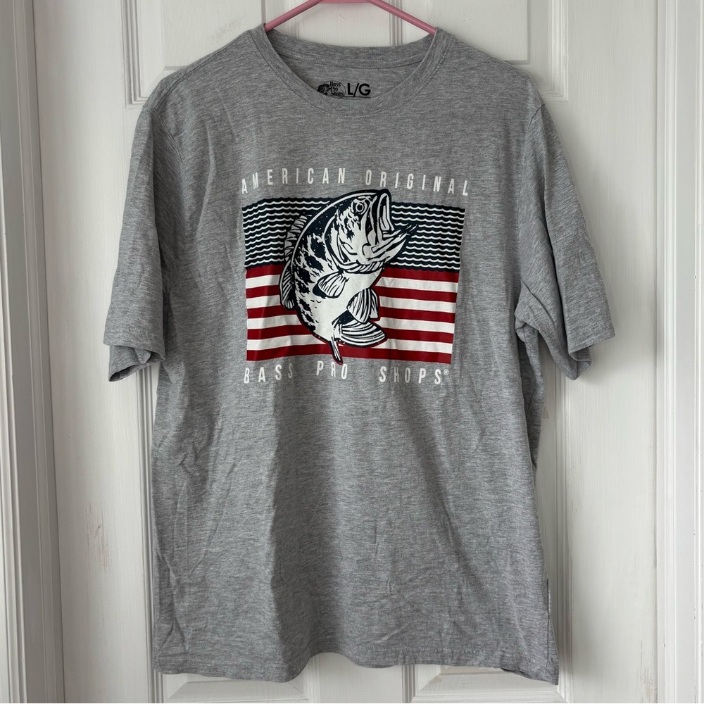 American Original Bass Pro Shops Gray American Flag Tee